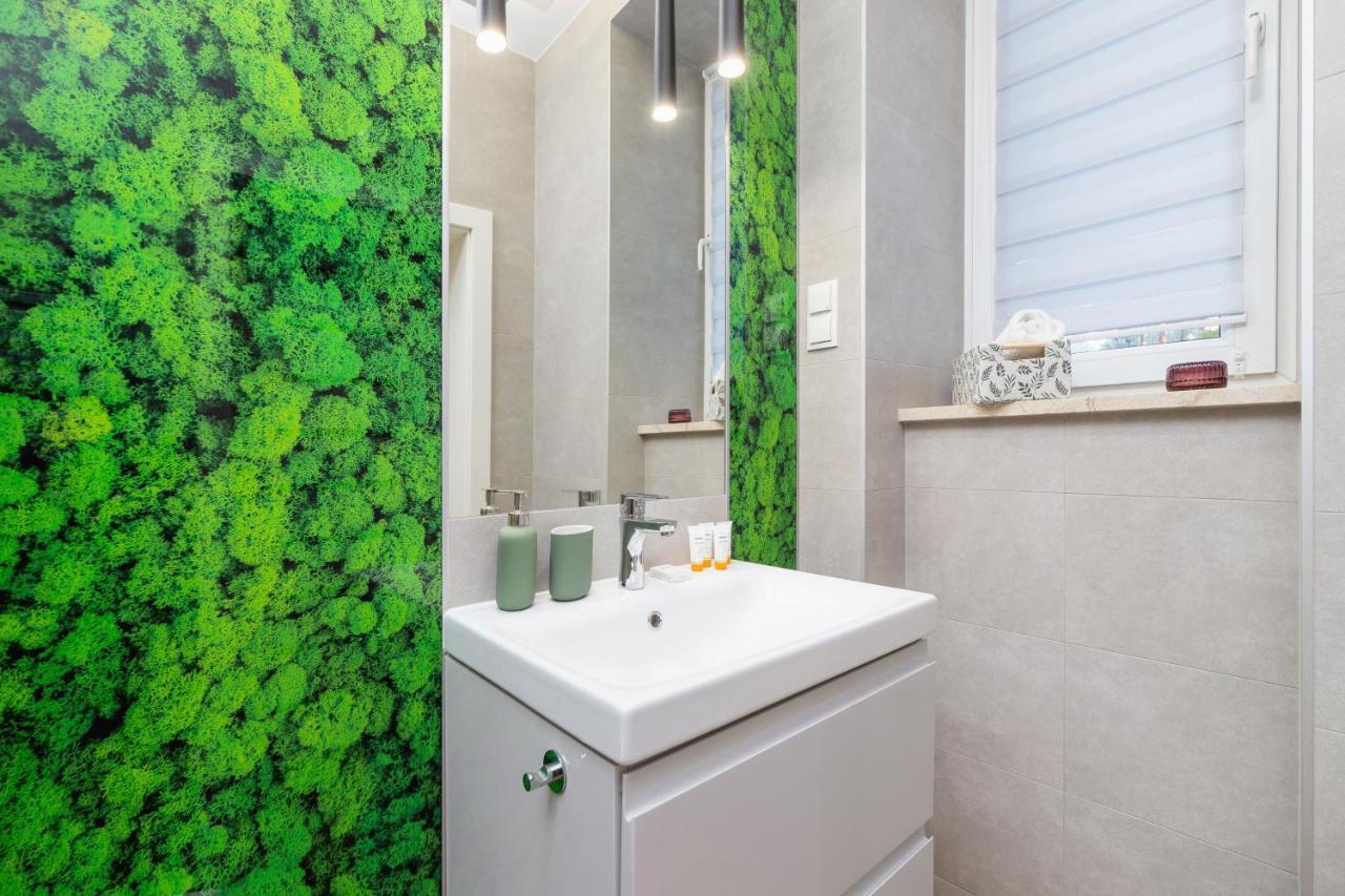 Trendy By Renters *