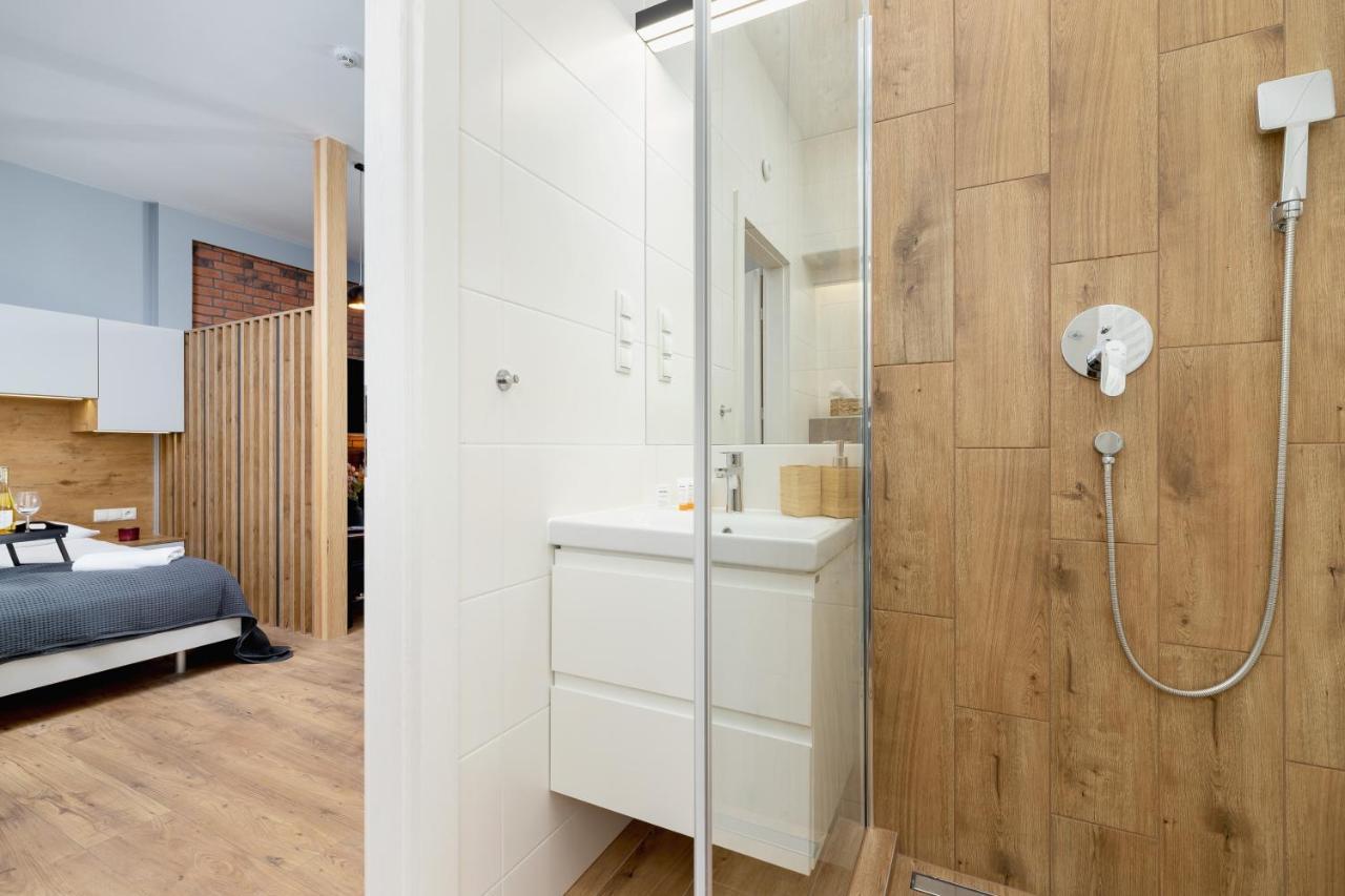 Trendy By Renters